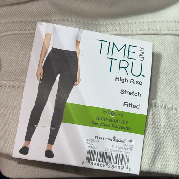 Time and Tru women’s high Rise Jeggings sizes S(4-6) M(8-10) - Picture 7 of 8